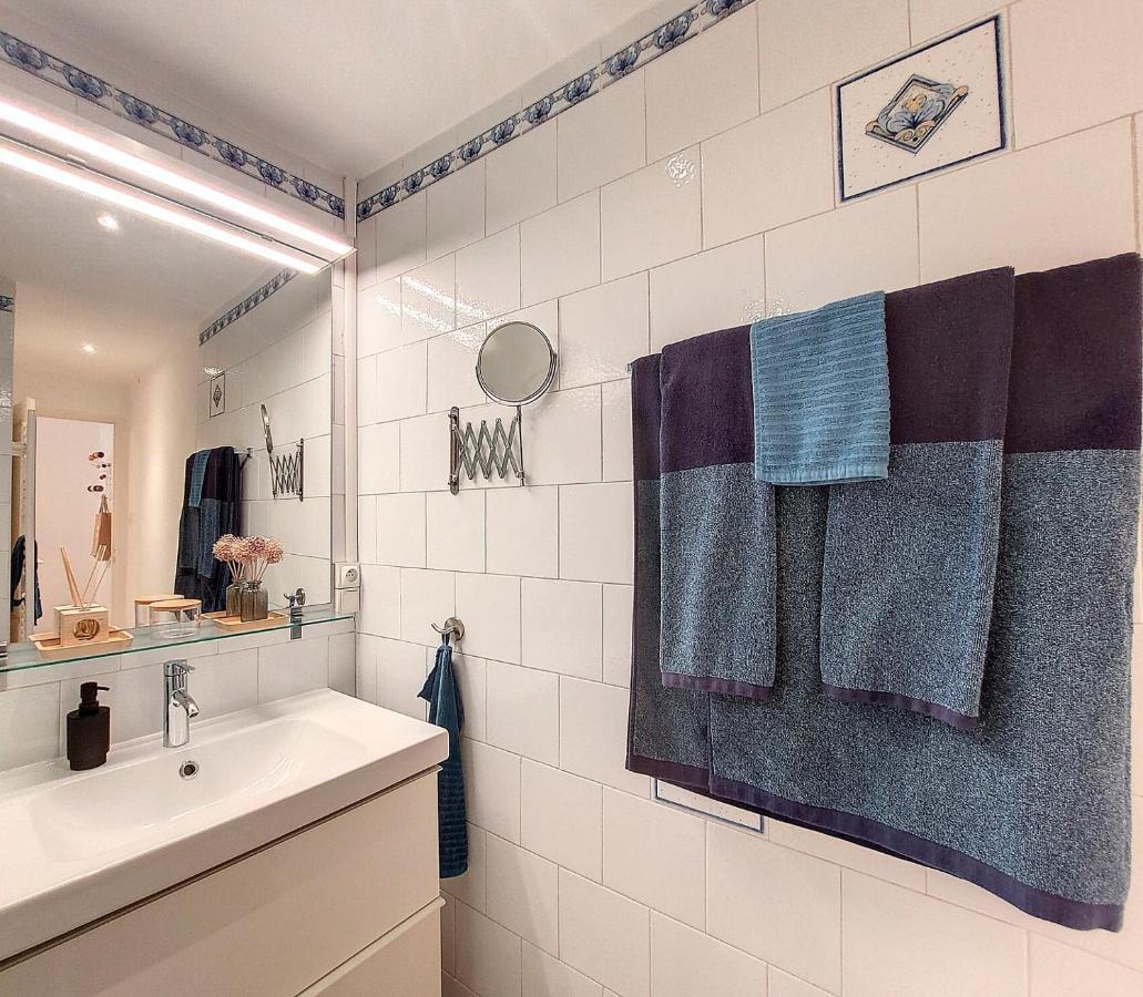 Escale Citadine Au Centre D'Avignon, Climatisation, Appartement De Charme, Spacieux Et Lumineux Eksteriør bilde