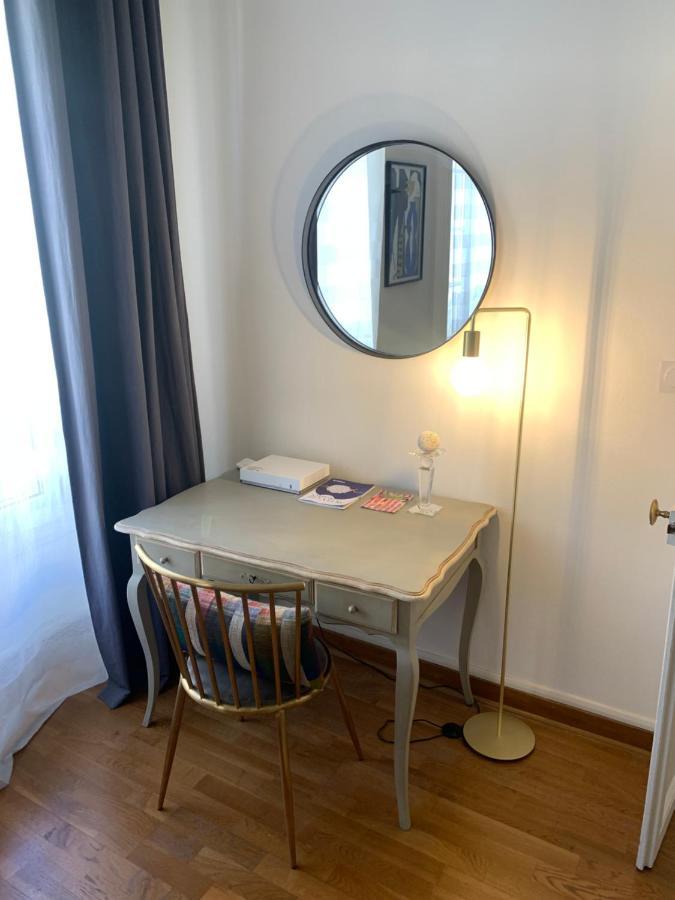 Escale Citadine Au Centre D'Avignon, Climatisation, Appartement De Charme, Spacieux Et Lumineux Eksteriør bilde