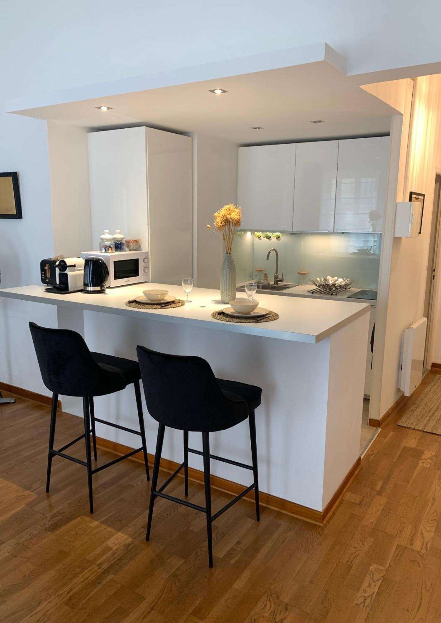 Escale Citadine Au Centre D'Avignon, Climatisation, Appartement De Charme, Spacieux Et Lumineux Eksteriør bilde