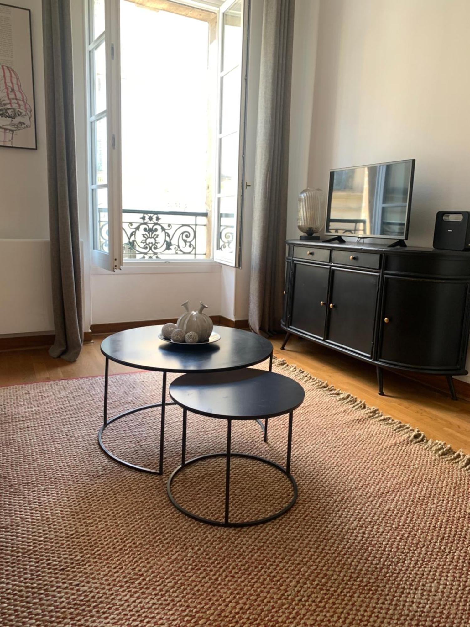Escale Citadine Au Centre D'Avignon, Climatisation, Appartement De Charme, Spacieux Et Lumineux Eksteriør bilde