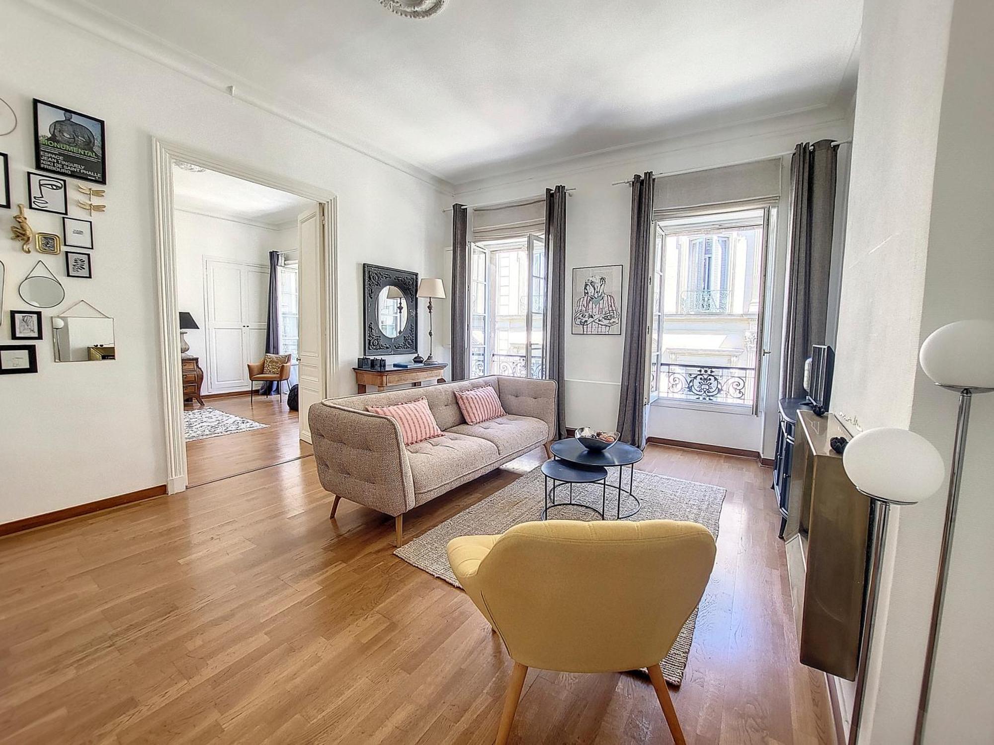 Escale Citadine Au Centre D'Avignon, Climatisation, Appartement De Charme, Spacieux Et Lumineux Eksteriør bilde