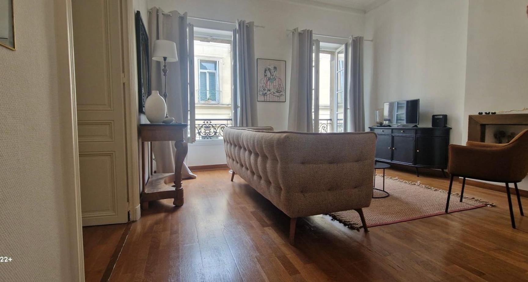Escale Citadine Au Centre D'Avignon, Climatisation, Appartement De Charme, Spacieux Et Lumineux Rom bilde